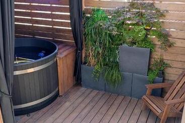 Appart Hotel Glam88 Suites Avec Spa Et Sauna Privatif