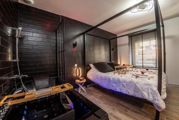 Appart Hotel Glam88 Suites Avec Spa Et Sauna Privatif