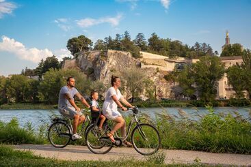هتل Camping Du Pont D Avignon
