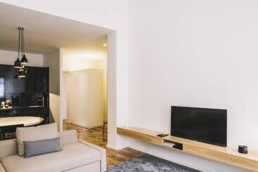 هتل Orm  Saraiva De Carvalho Apartments