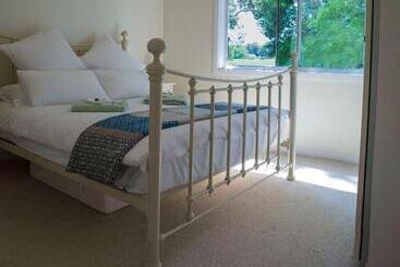 پانسیون Farview Guest Accommodation