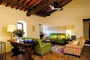 اقامتگاه Borgo Lucignanello Bandini