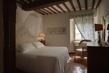 اقامتگاه Borgo Lucignanello Bandini