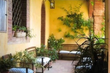 اقامتگاه Borgo Lucignanello Bandini