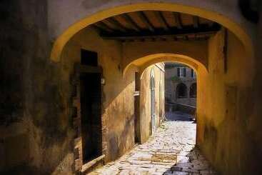 اقامتگاه Borgo Lucignanello Bandini