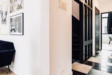 Boutique Hotel 43
