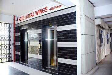 هتل Royal Wings