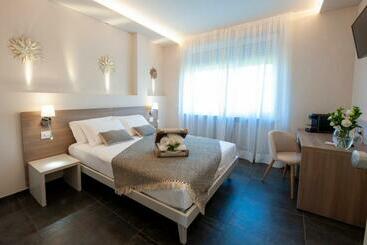 پانسیون Brichett Deluxe Rooms