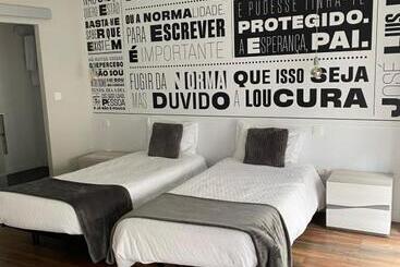 هاستل Guest House Stories