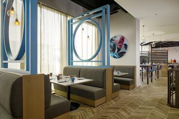 هتل Aloft Birmingham Eastside