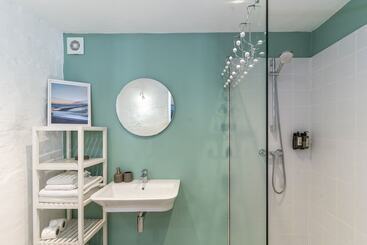 هتل Encant De Alaior Boutique
