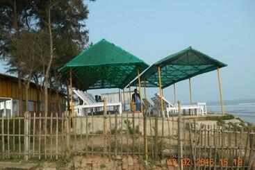 هتل Neel Nirjaney Resorts
