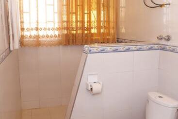 هتل Osaah Bema Lodge