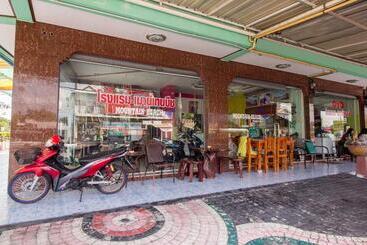 هتل Oyo 75314 Mountain Beach