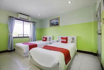 هتل Oyo 75314 Mountain Beach