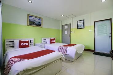 هتل Oyo 75314 Mountain Beach