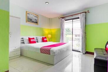 هتل Oyo 75314 Mountain Beach