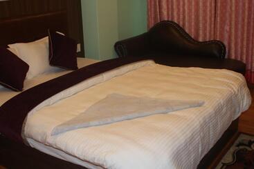 هتل Parami Inn