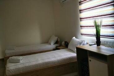 هتل Villa Boho Cherga