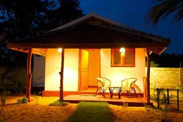 استراحتگاه Prime Surfers Bungalow