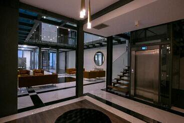 Azzoli Trapani Apartments&skypool Adults Only
