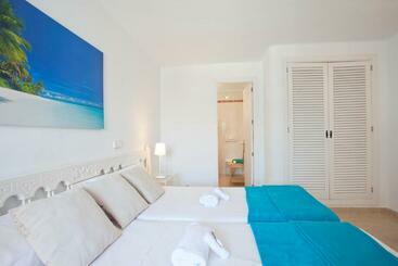 Bungalow Playa D Or, 2