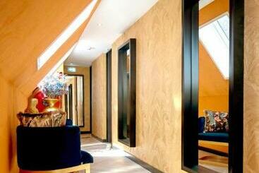 בית מלון כפרי Harbour Suites Boutique