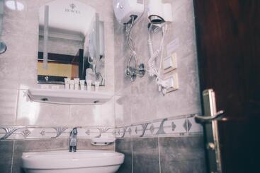 هتل Jewel Inn El Bakry