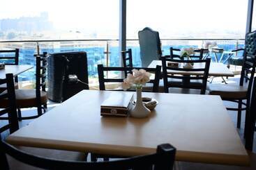 هتل Jewel Inn El Bakry