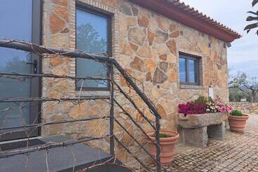 هتل Quinta Das Oliveiras Turismo Rural