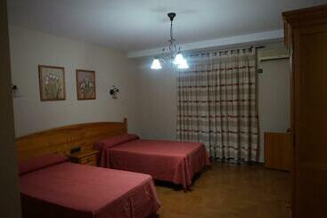 Hostal Ana - Alhama de Granada