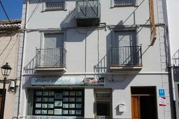 پانسیون Hostal Ana