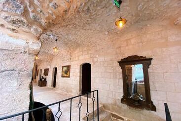 Ağaoğlu Han Otel
