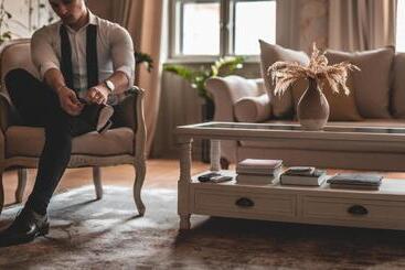 تختخواب و صبحانه Room42   Suites & Apartments