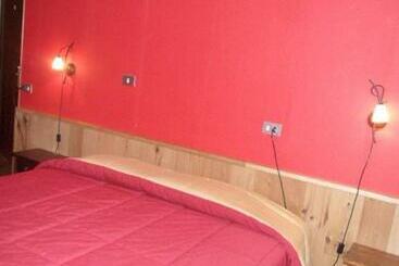 هتل Albergo Monte Cervino