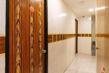 Отель Reddoorz @ Piy Margal Sampaloc Manila