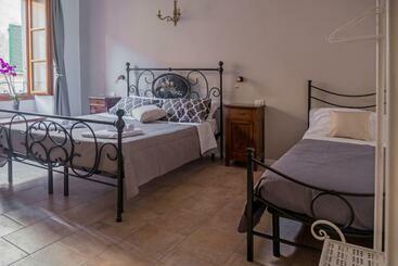 پانسیون Città Di Castello Rooms