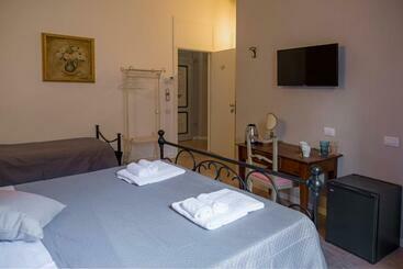 پانسیون Città Di Castello Rooms