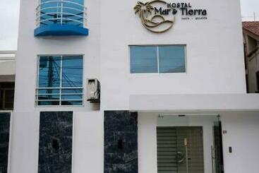 پانسیون Hostal Mar Y Tierra