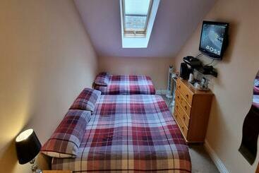پانسیون Town House B & B