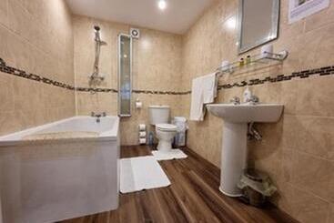 پانسیون Town House B & B