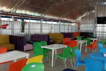 Perfecto Hotel Suites Lounge