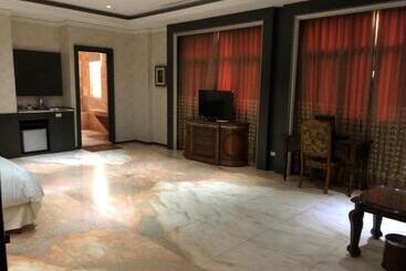 Royal Garden Motel   Chiayi Branch