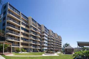 Broadbeach Travel Inn Apartments