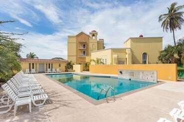 هتل Baymont Inn And Suites Lazaro Cardenas