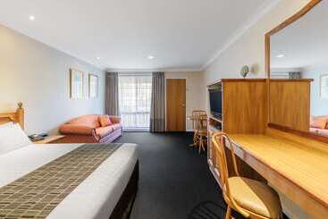 فندق Best Western Ambassador Motor Inn & Apartments