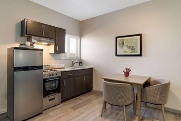 هتل Best Western Grants Inn