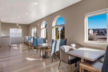 هتل Best Western Grants Inn