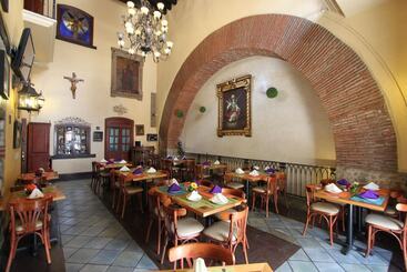 هتل Casantica