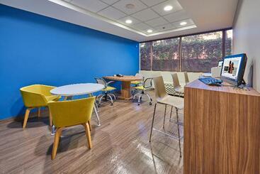 هتل City Express By Marriott Saltillo Norte